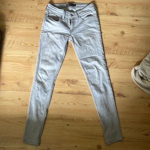 Levi’s grey jeans